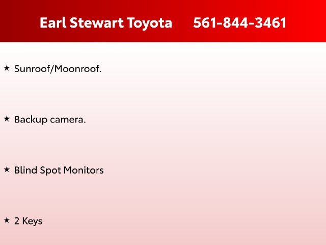 Certified Used 2024  Toyota XLE Premium image 10