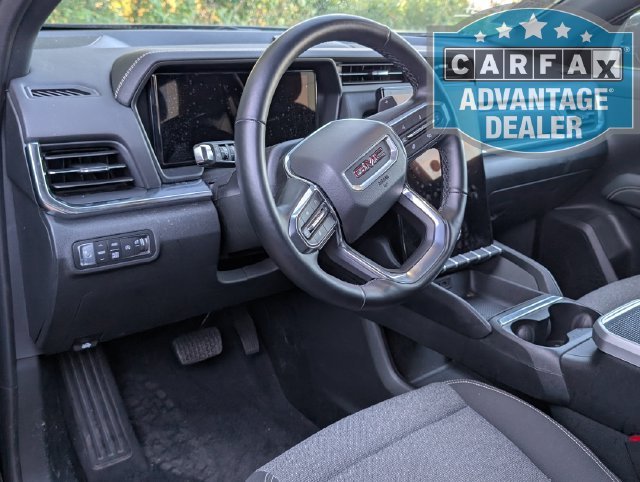 Used 2026 Ebony Twilight Metallic GMC Elevation image 5