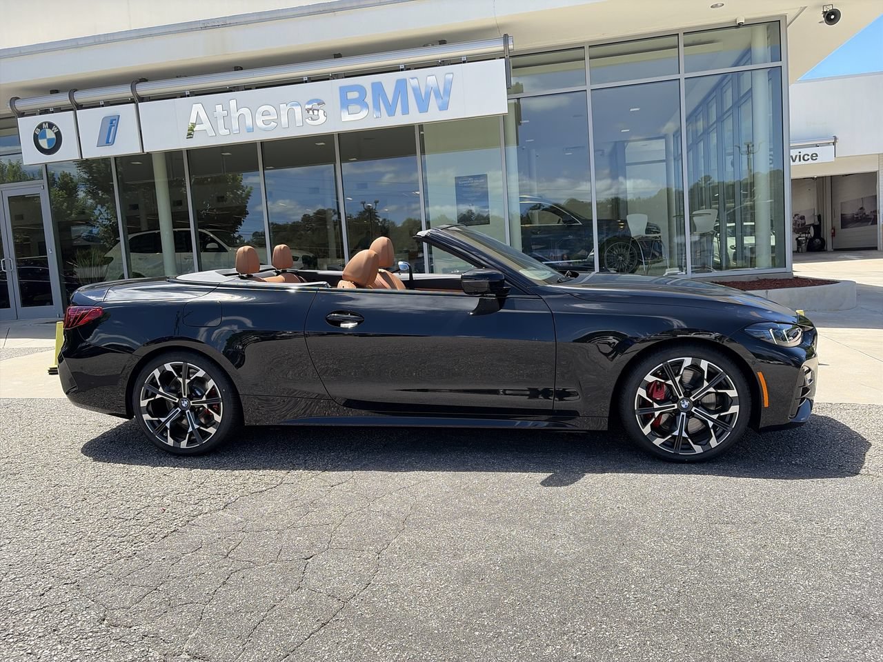 New 2027 Black Sapphire Metallic BMW 430i image 9