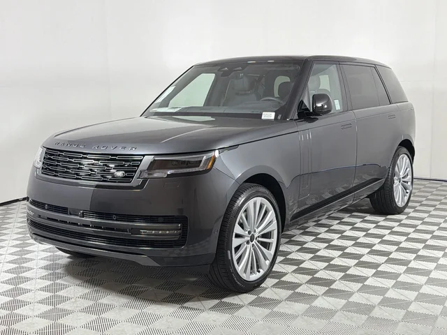 2026 Land Rover LWB SE