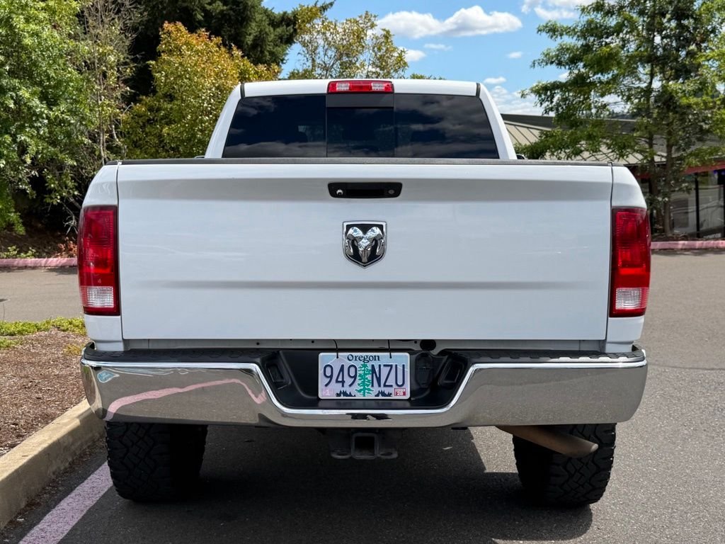 Used 2016 Bright White Clearcoat Ram SLT image 6