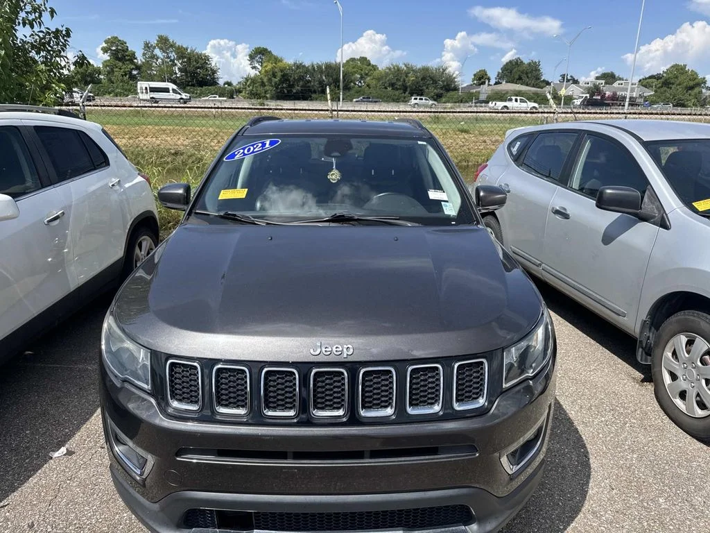 Certified Used 2021 Gray Jeep Limited image 16