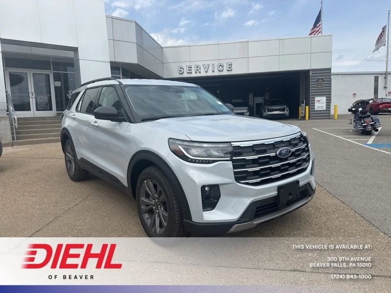 New 2026 Space White Metallic Ford Active image 1