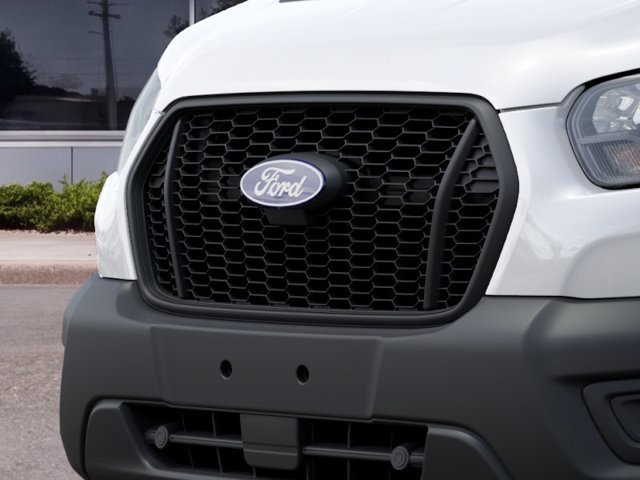 New 2027 Oxford White Ford Base image 17