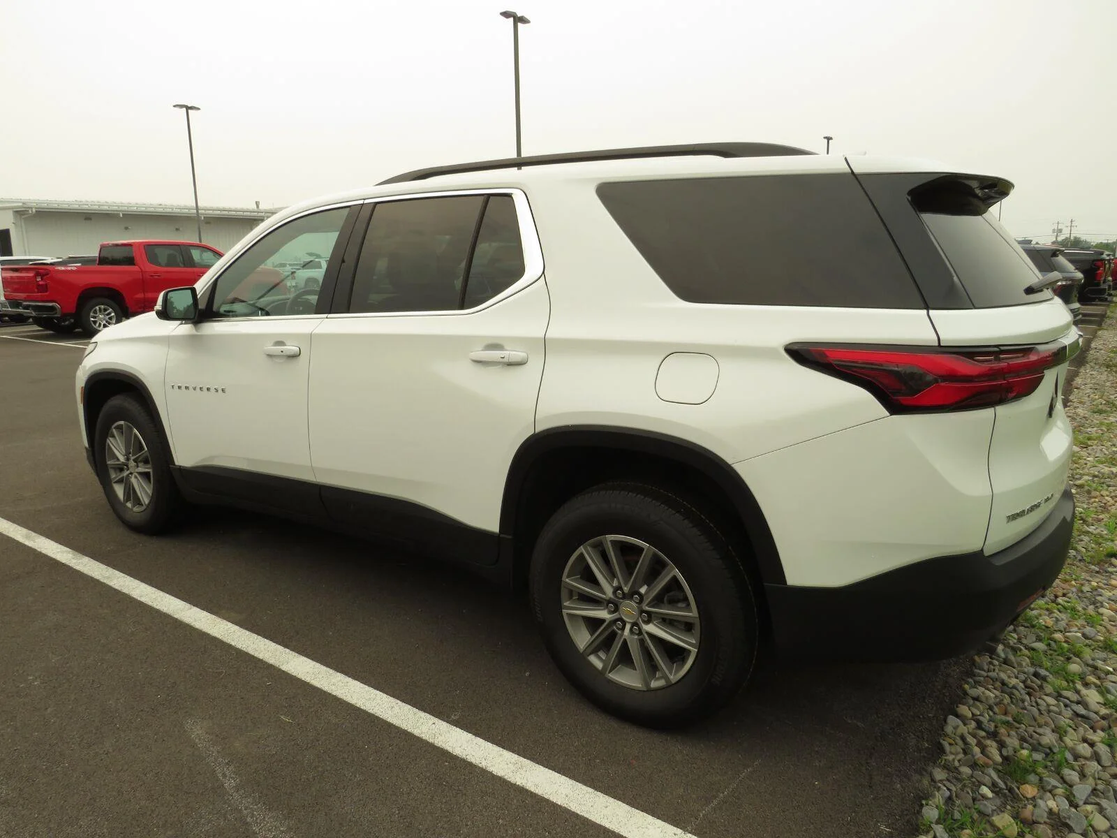 Used 2023 Summit White Chevrolet LT Cloth image 12