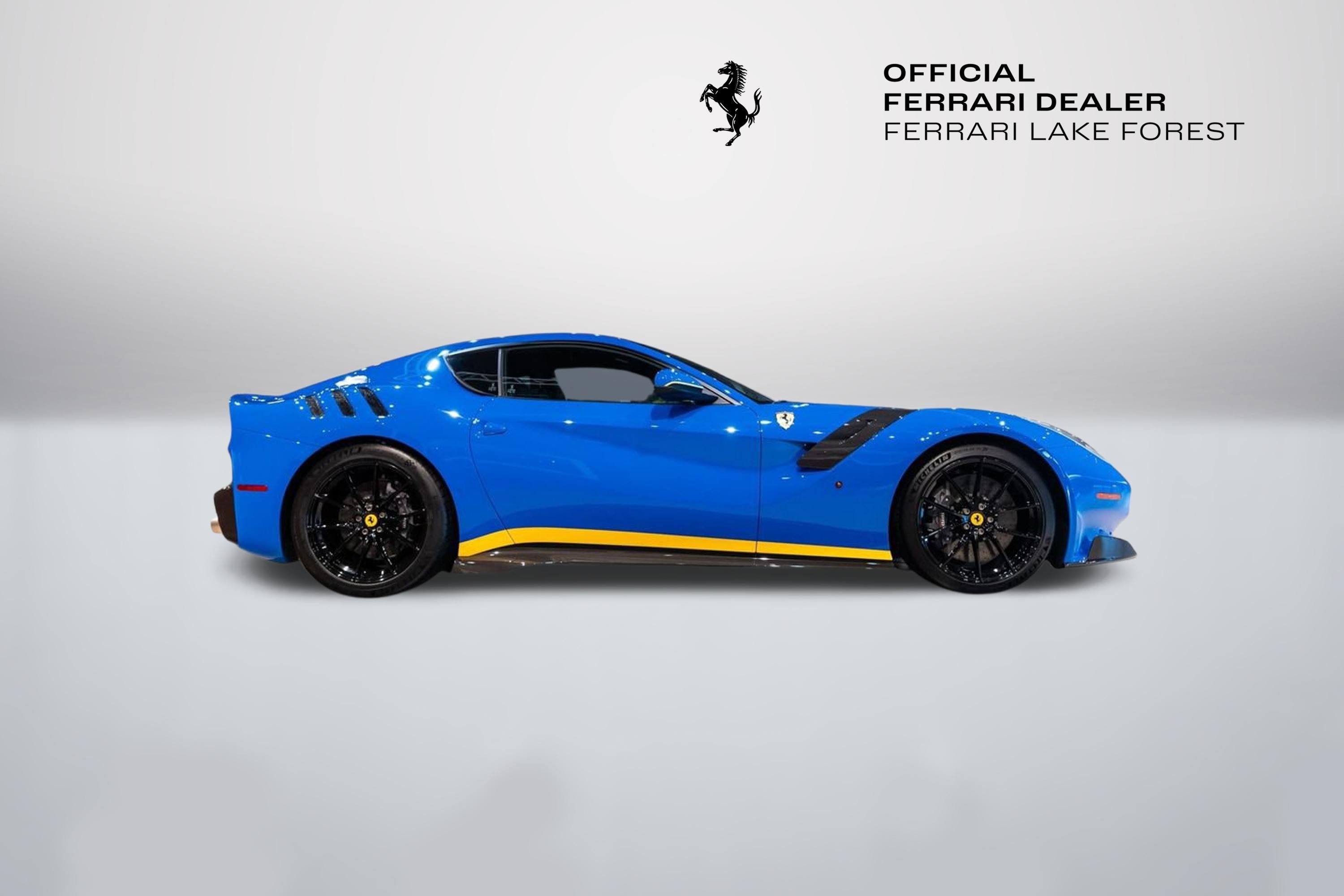 Certified Used 2017 Extra Sample Ferrari Base image 9