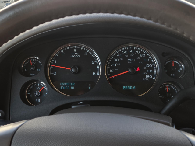 Used 2013 Gray GMC SLE 1500 image 11