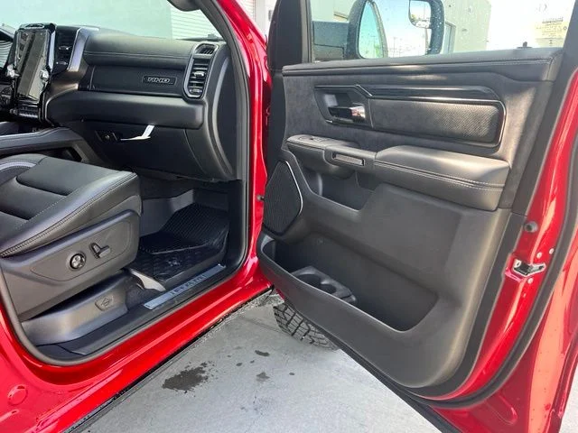 New 2026 Molten Red Pearl-Coat Exterior Paint RAM RHO image 20