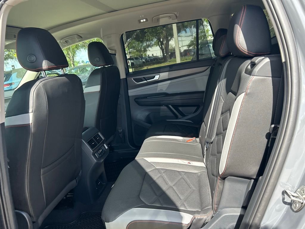 New 2026 Gray Volkswagen 2.0T Peak Edition image 51