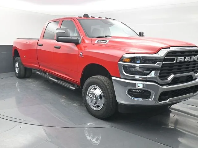 New 2026 Flame Red Clear-Coat Exterior Paint RAM Tradesman image 9