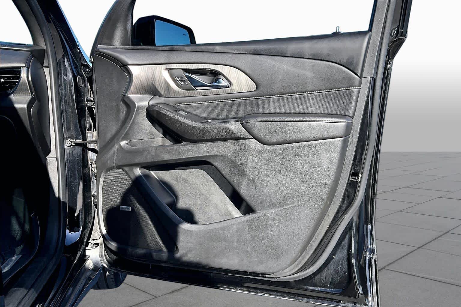 2023 Chevrolet Traverse Premier - Photo 21