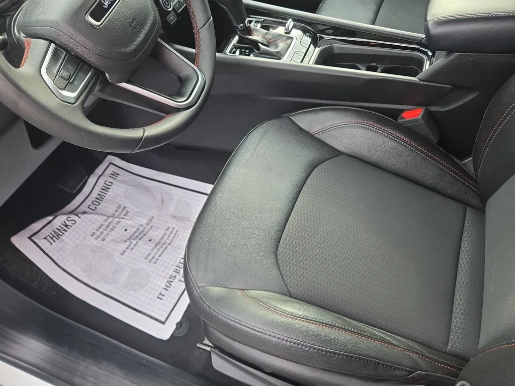 Used 2025 White Jeep Trailhawk image 28