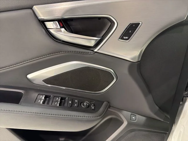 2023 Acura RDX Base - Photo 11