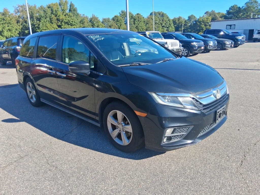 Used 2018  Honda EX-L image 3