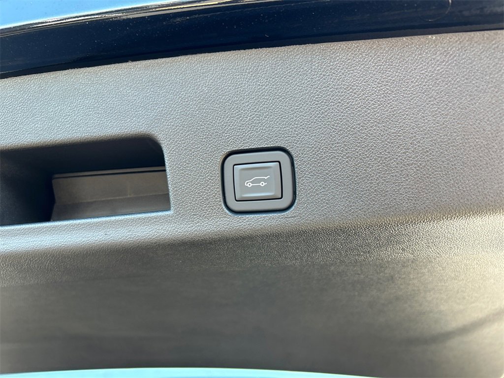 2026 GMC ACADIA - Image 33