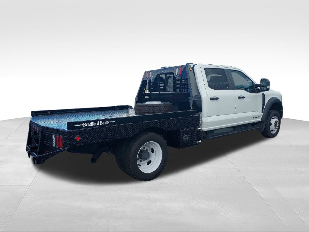 Used 2025 White Ford XL image 5