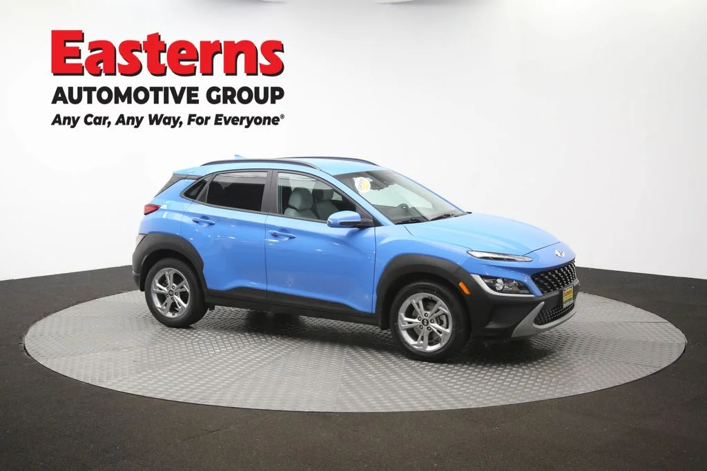 Used 2022 Blue Hyundai SEL image 46