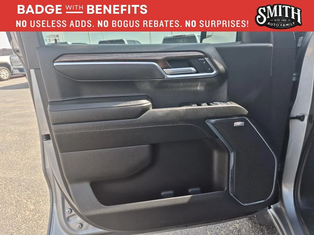 Used 2025 Sterling Gray Metallic Chevrolet LT Trail Boss image 15
