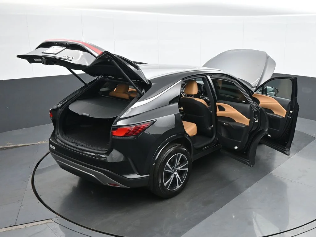 Used 2024 Black Lexus 350 Premium image 39