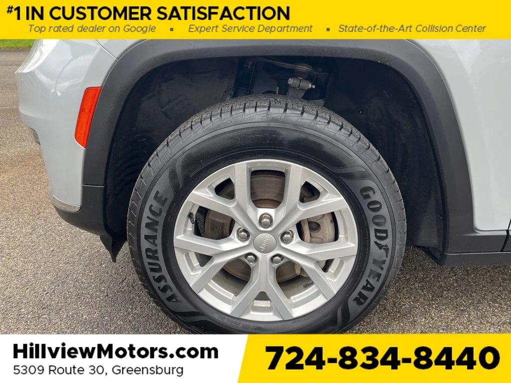 Certified Used 2023 Silver Jeep Limited image 11