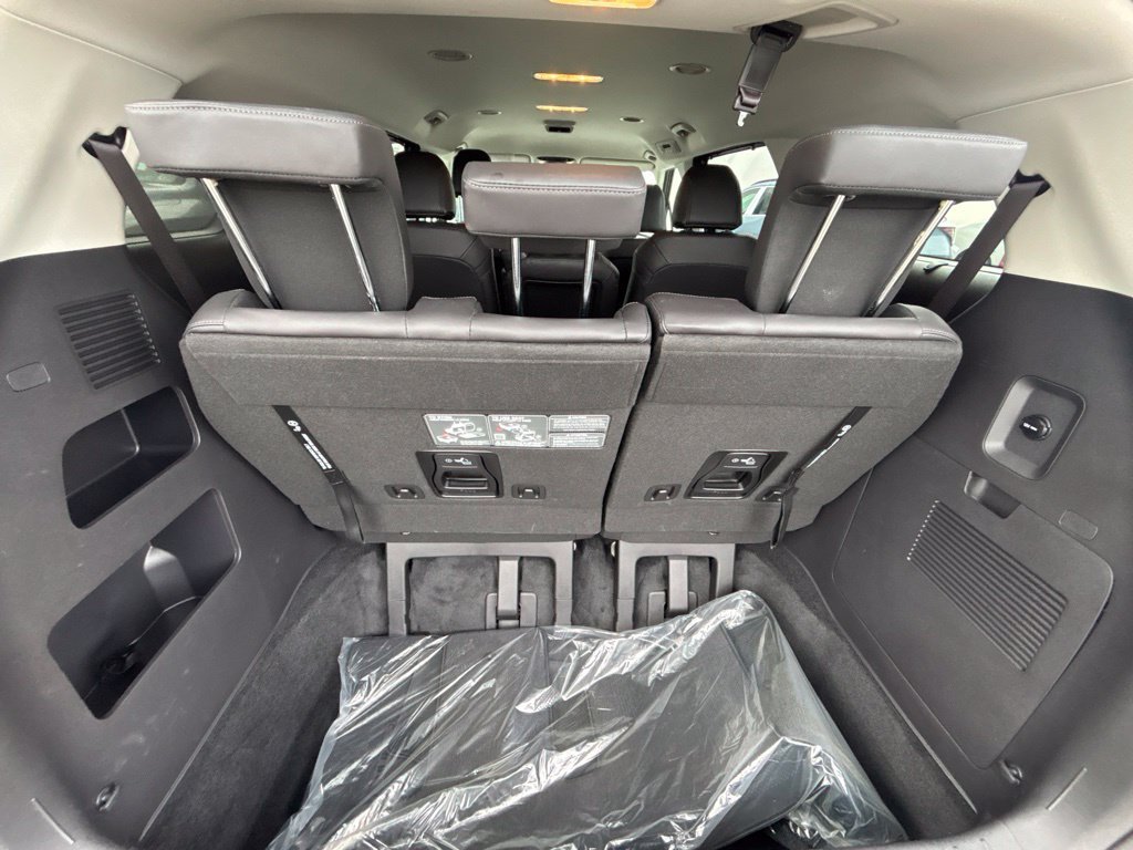 Certified Used 2026 Gray Kia EX image 20