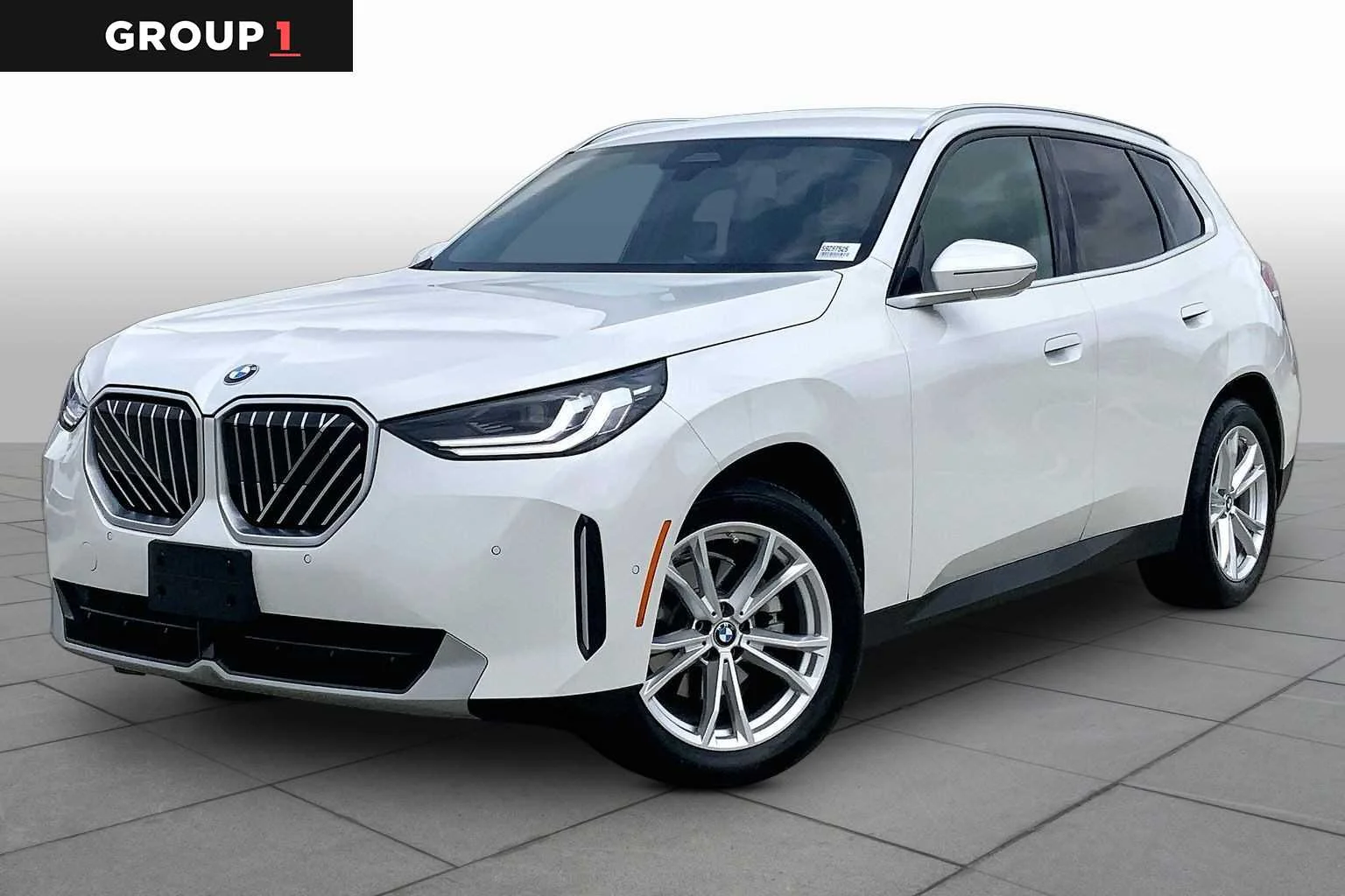 2025 BMW X3 30 XDRIVE's photo