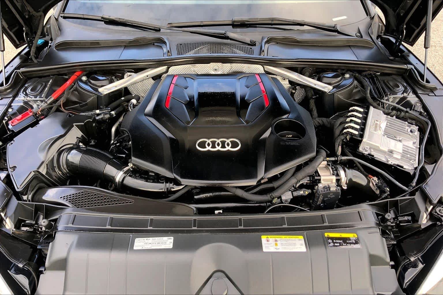 Used 2022 Daytona Gray Pearl Effect Audi Premium Plus image 31