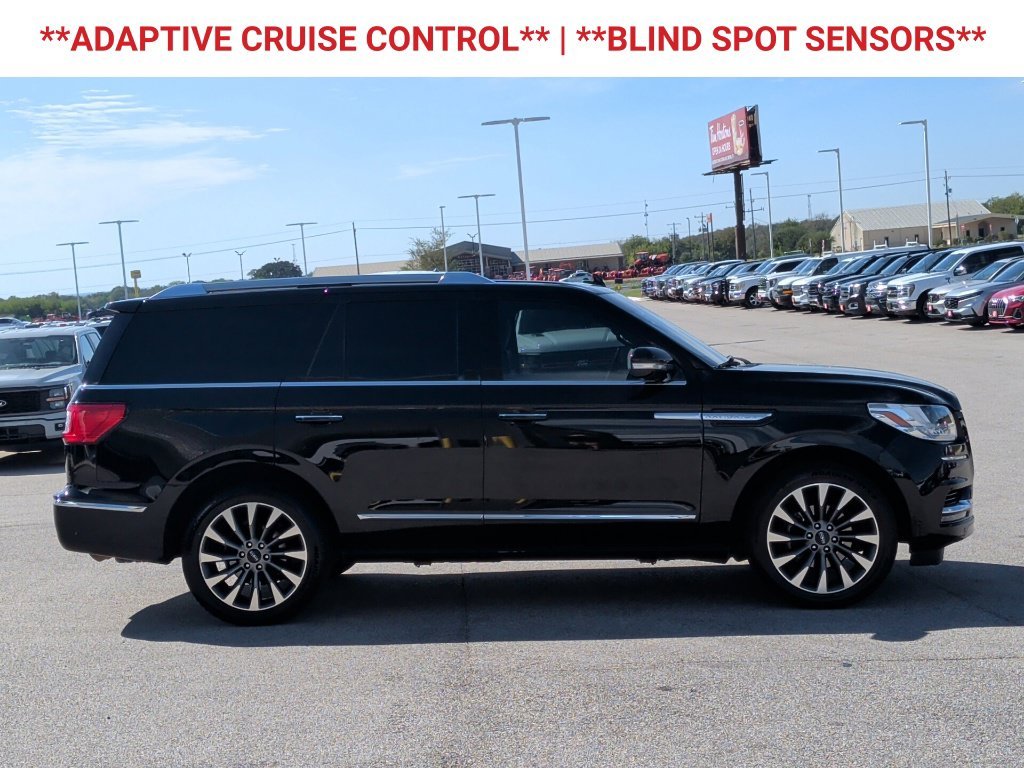 Used 2020 Black Lincoln Reserve image 10