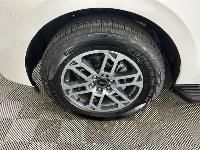 Used 2026 White Metallic Ford Active image 33