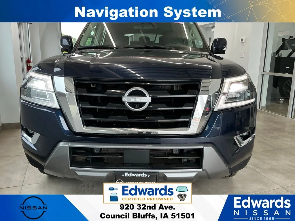 Used 2023 Blue Nissan SL image 3