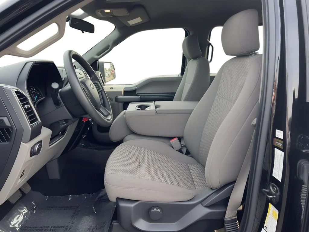 Used 2018 Black Ford XLT image 6