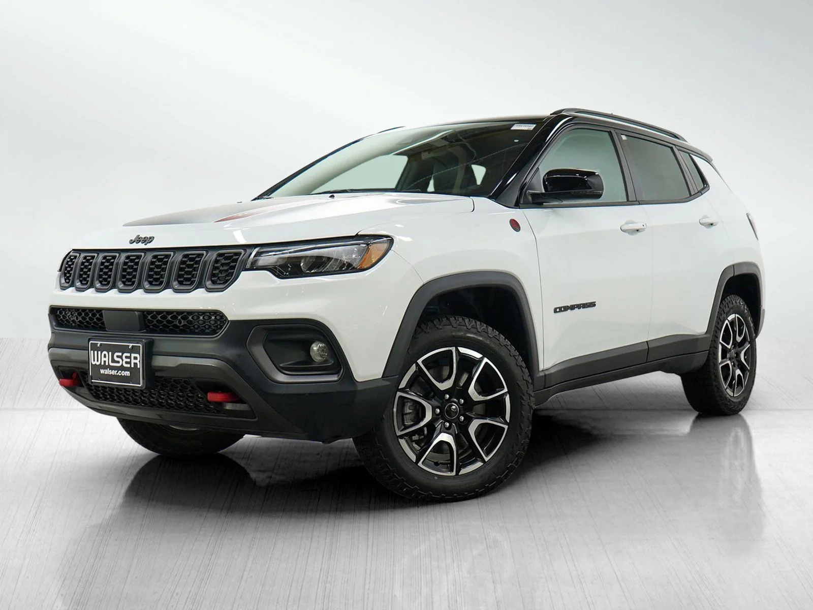 Used 2025 Bright White Clearcoat Jeep Trailhawk image 1