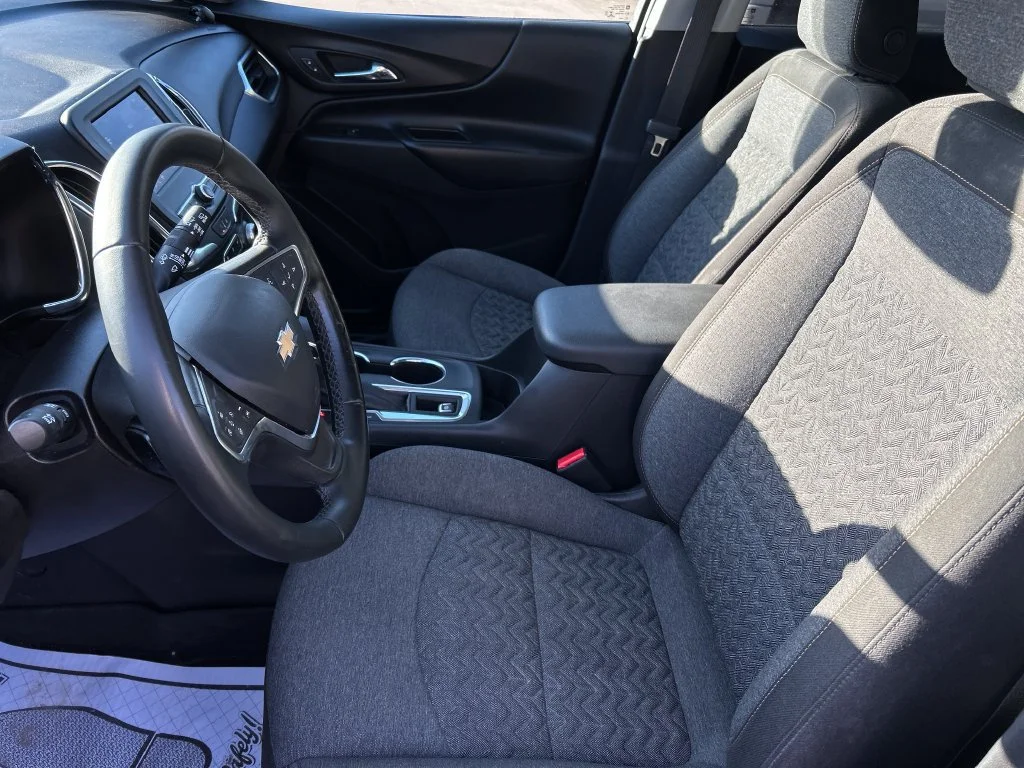 Used 2023 STERLING GRAY METALLIC Chevrolet LT image 11