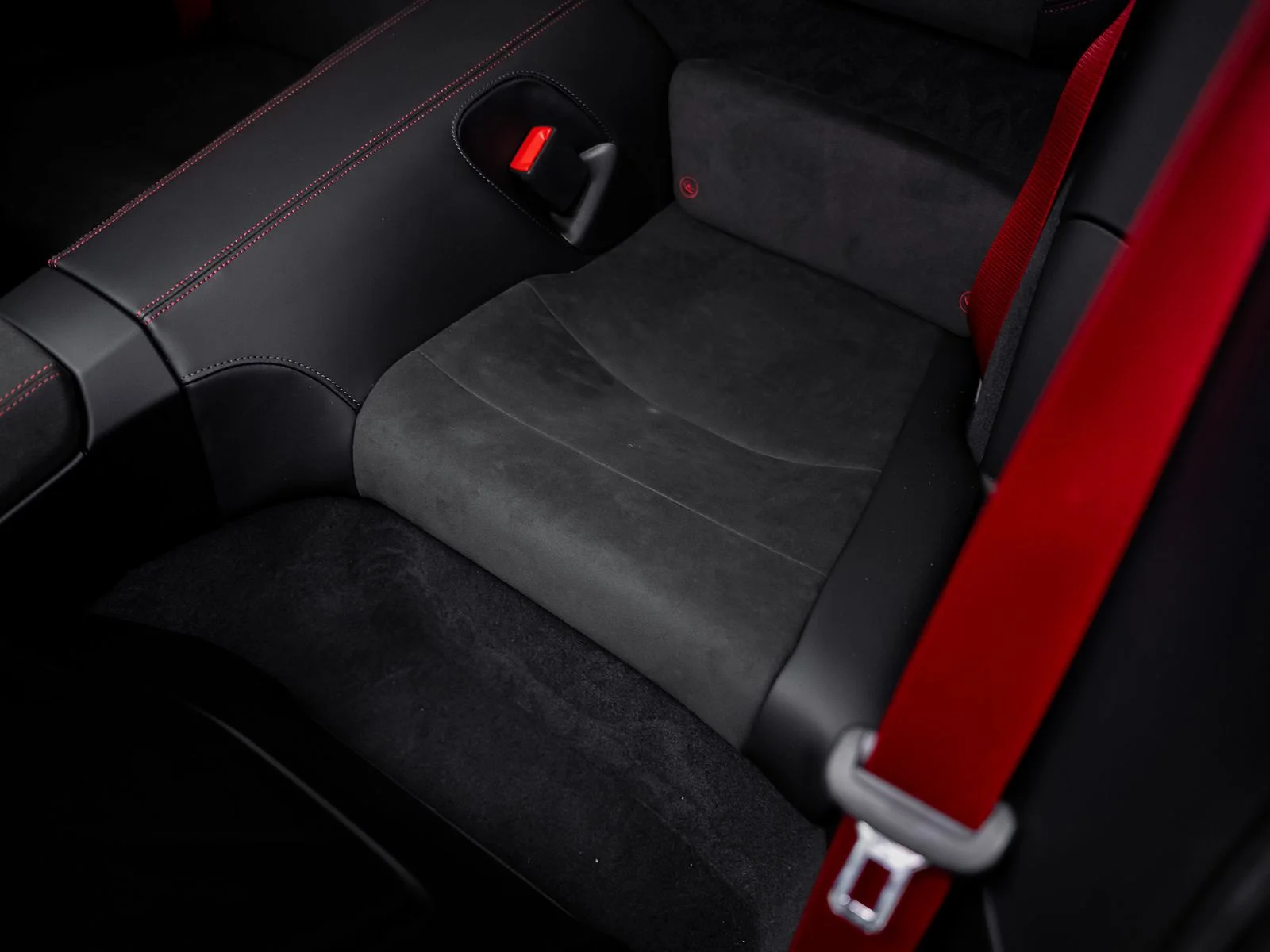 Used 2026  Porsche Carrera GTS image 39