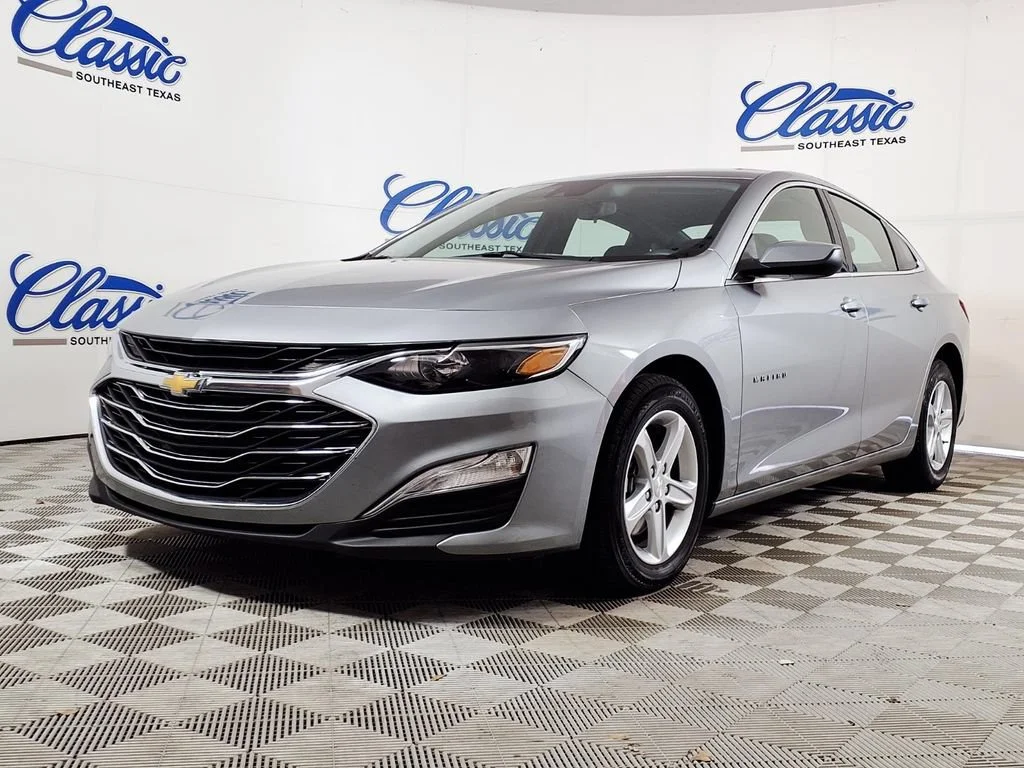 Used 2025 Sterling Gray Metallic Chevrolet LS image 5
