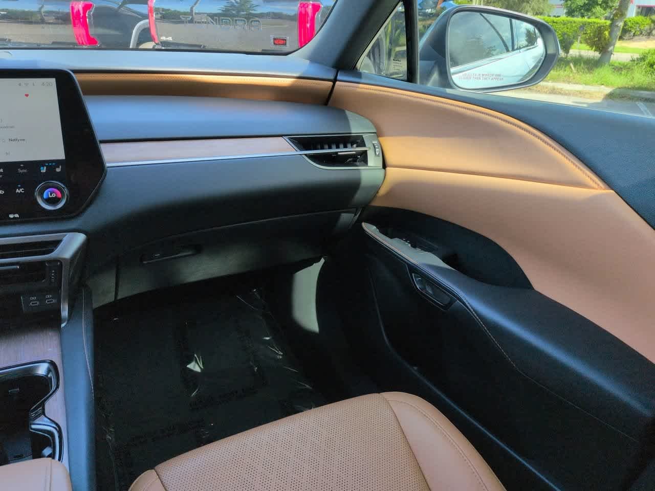 Used 2024 Iridium Lexus Premium Plus image 16