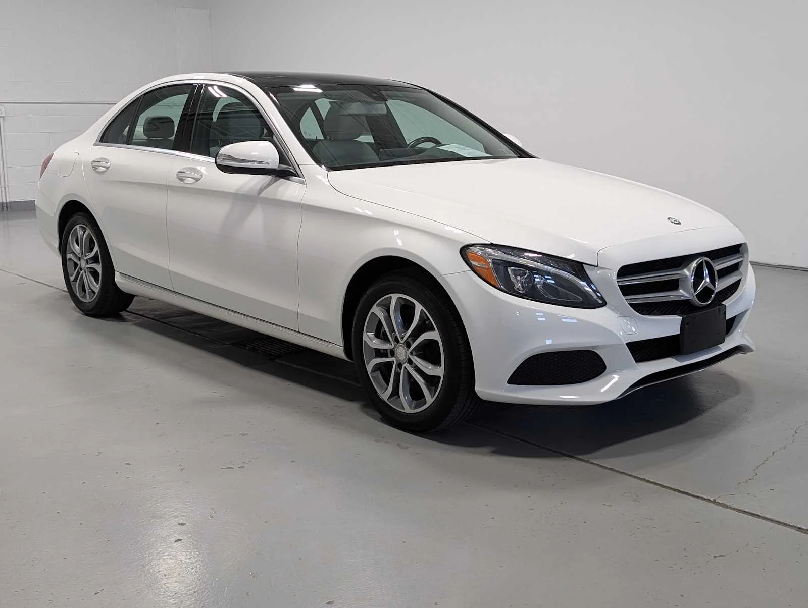 Used 2015 Polar White Mercedes-Benz C 300 image 6