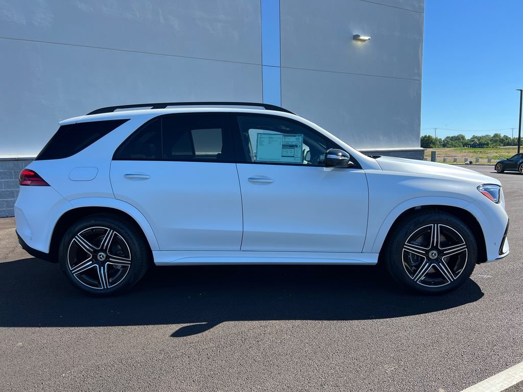 New 2026 MANUFAKTUR Moonlight White Magno Mercedes-Benz GLE450 image 9