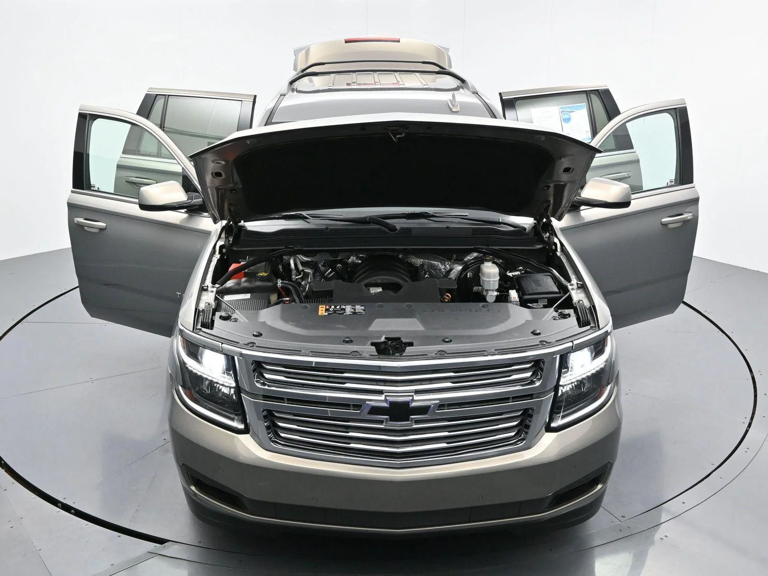 Used 2018 PEPPERDUST METALLIC Chevrolet LT image 51
