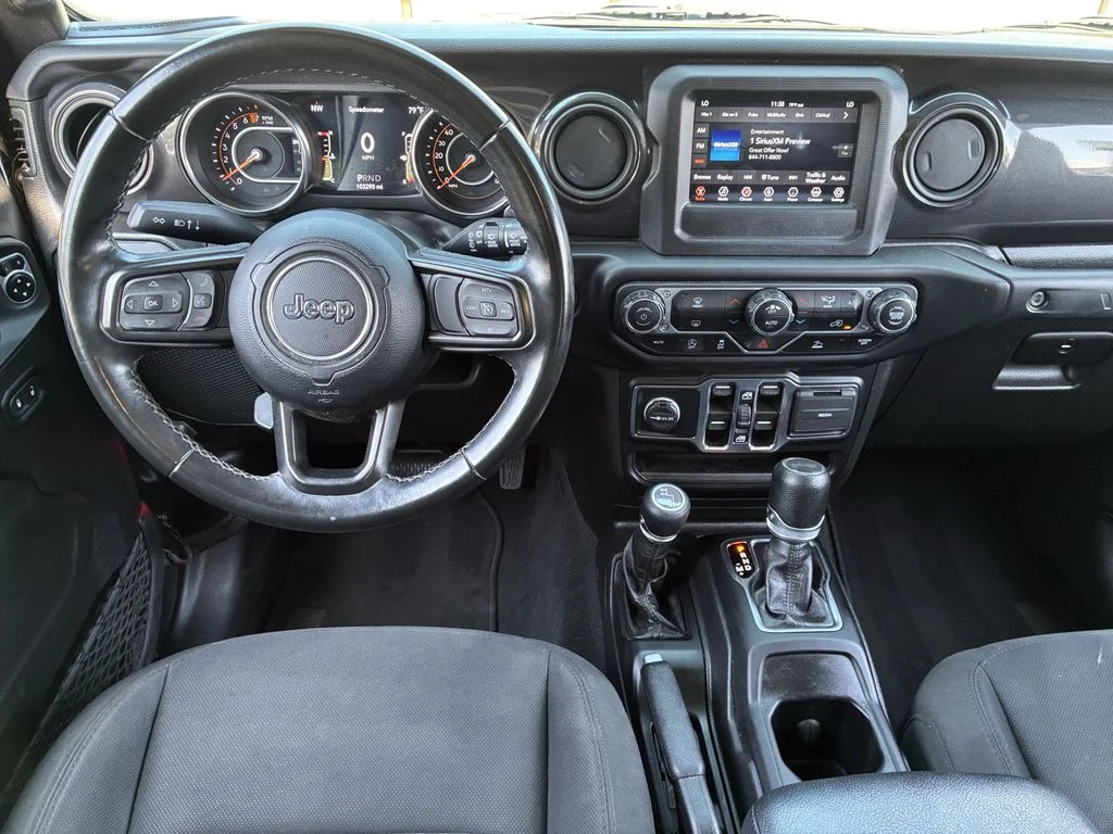 Used 2022 Black Jeep Unlimited Sport Altitude image 3