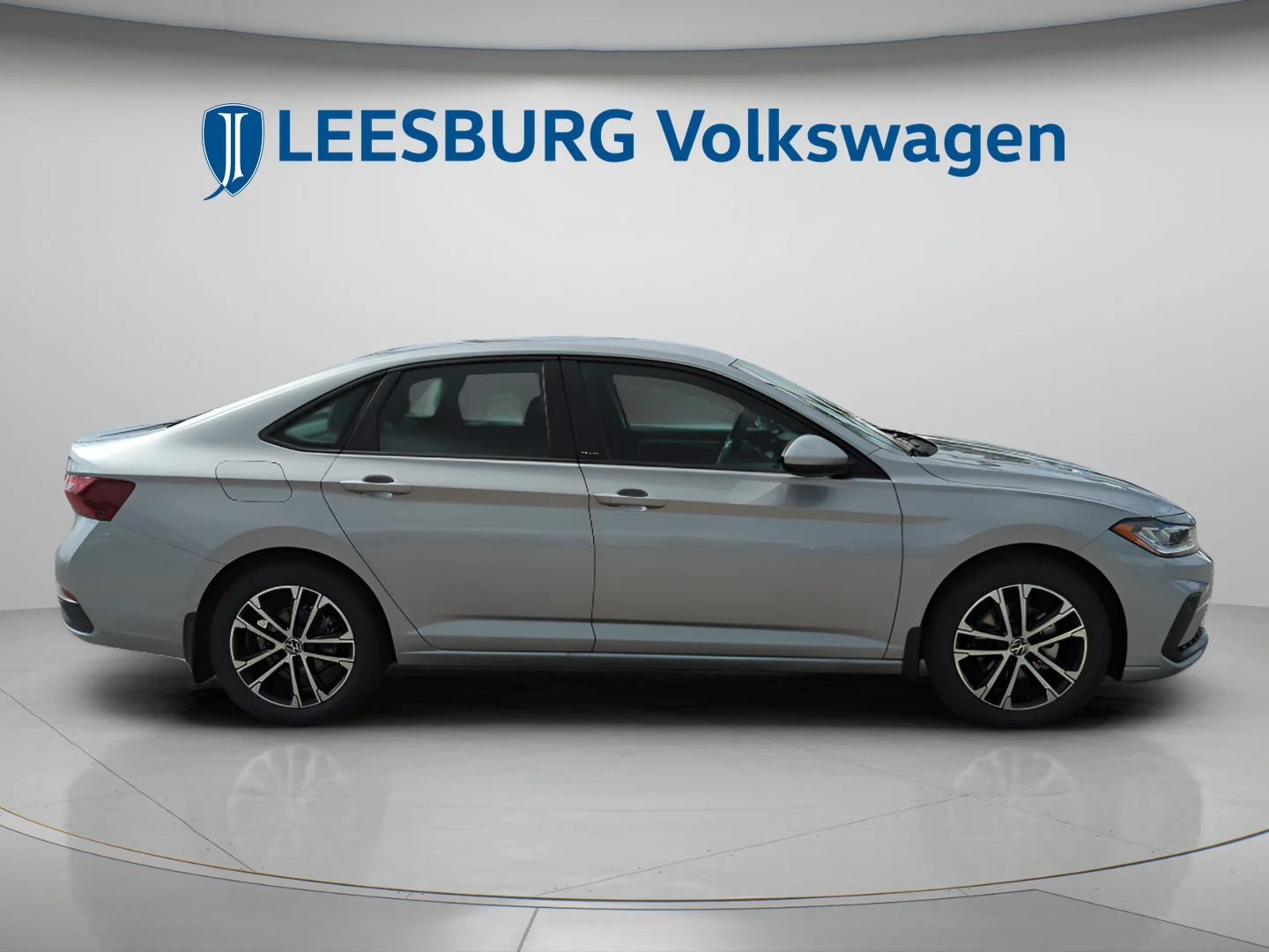 Used 2026 PYRITE SILVER M Volkswagen Sport image 2