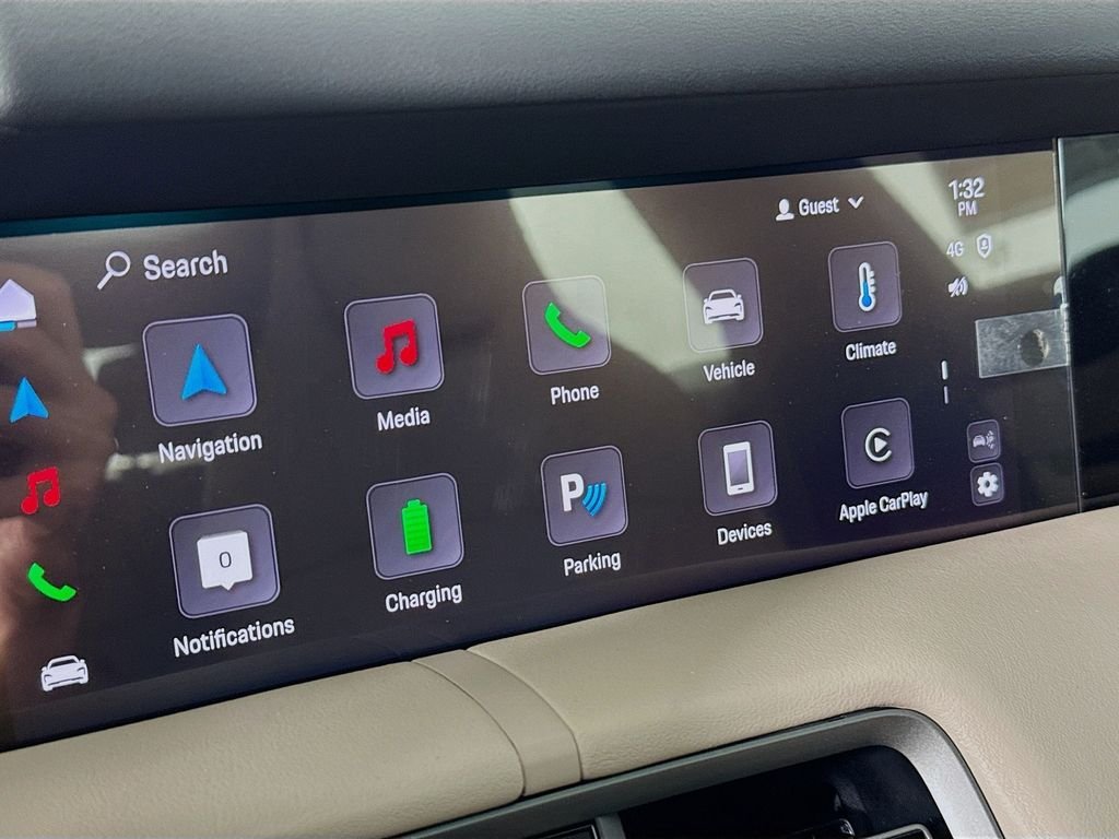 Used 2025 Black Porsche  image 15