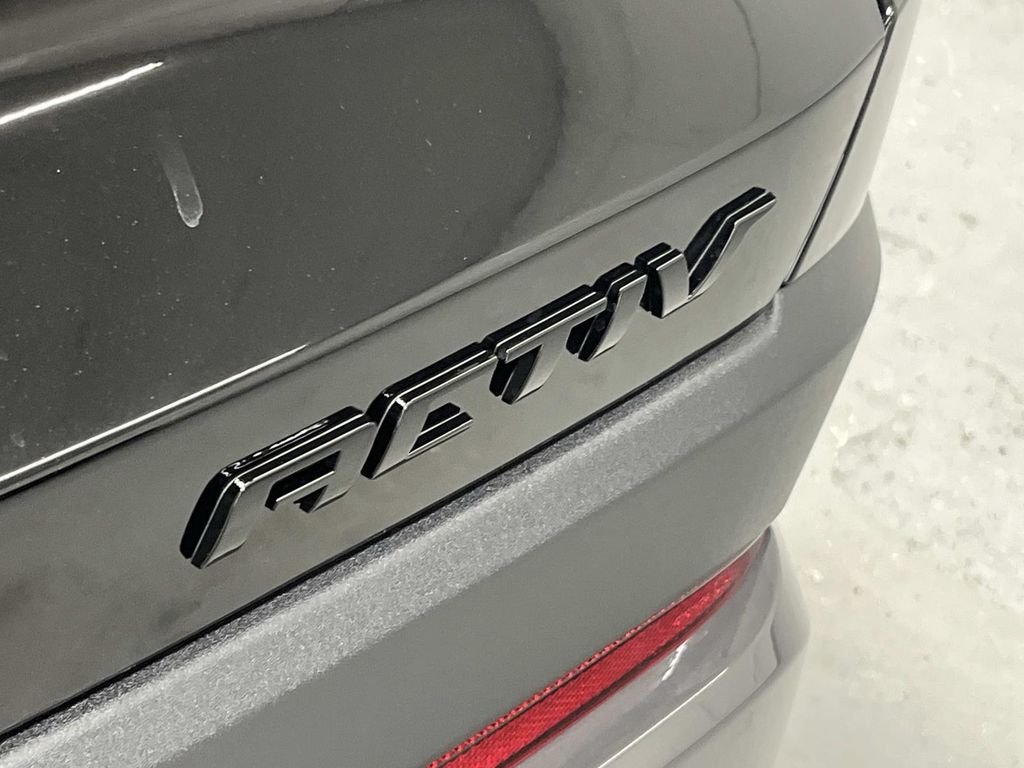 New 2027 Mosaic Black Metallic Chevrolet ACTIV image 10