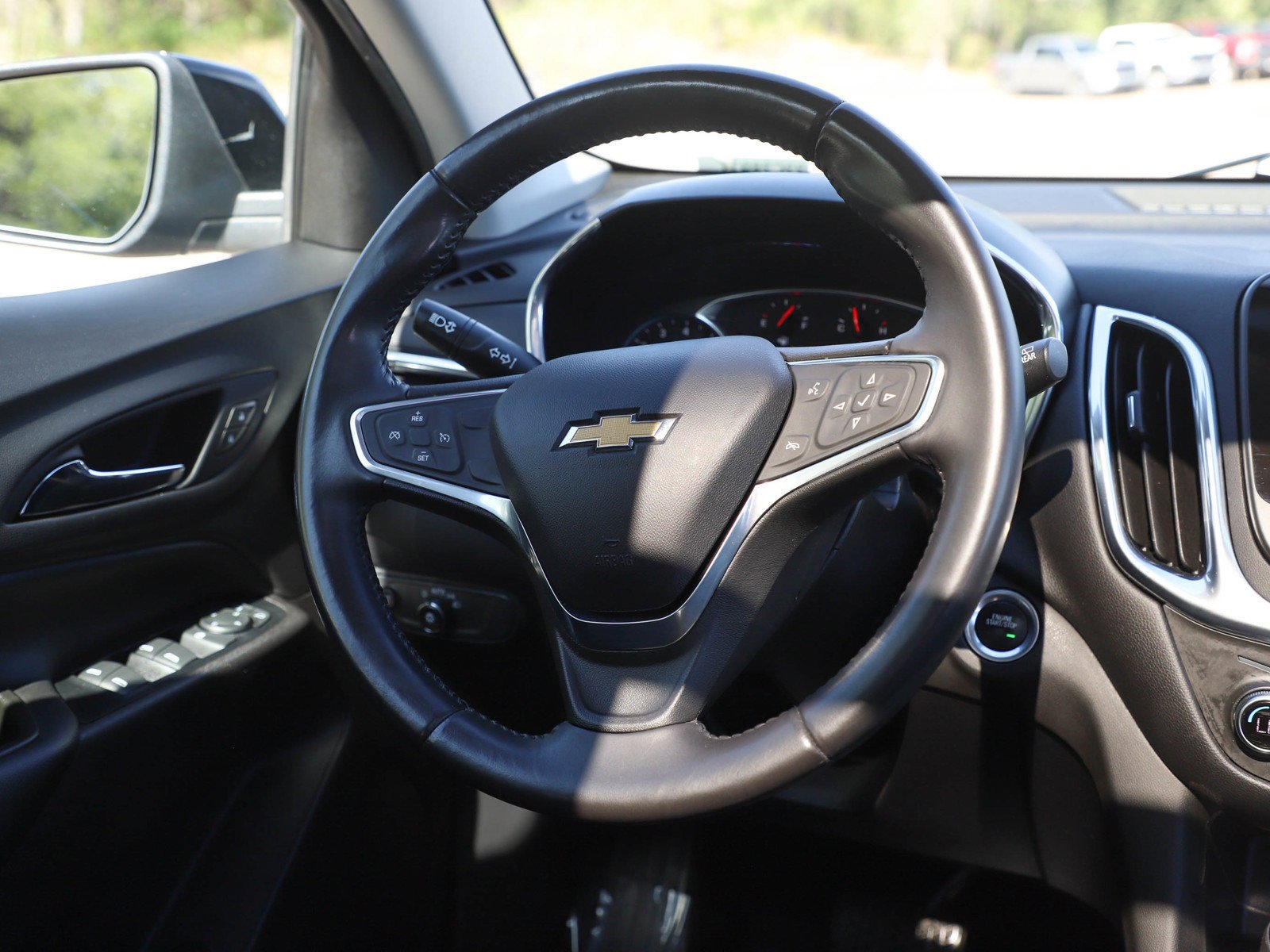 Used 2019 MOSAIC BLACK METALLIC Chevrolet LT image 14