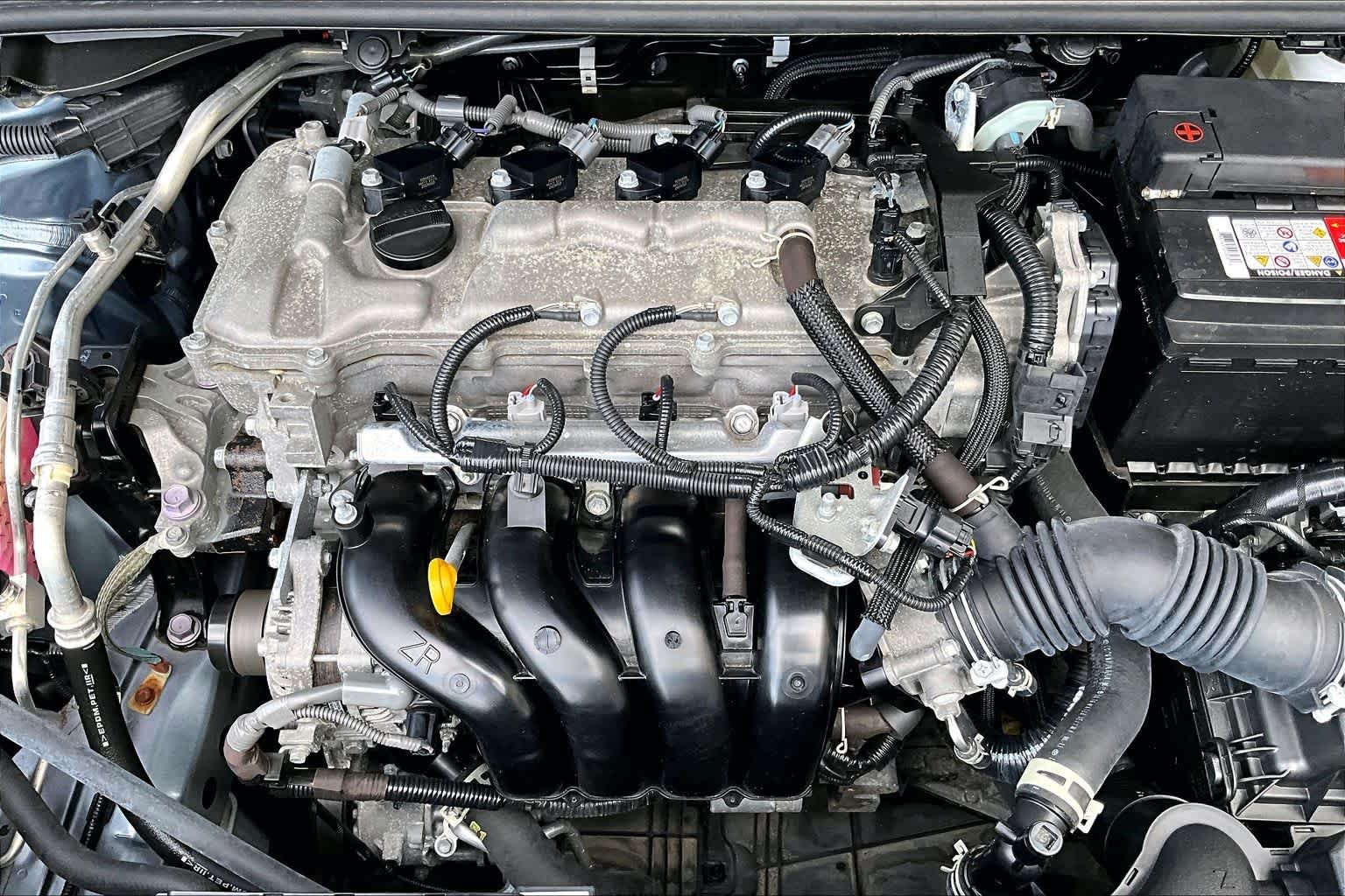 Used 2022 Celestite Toyota LE image 33