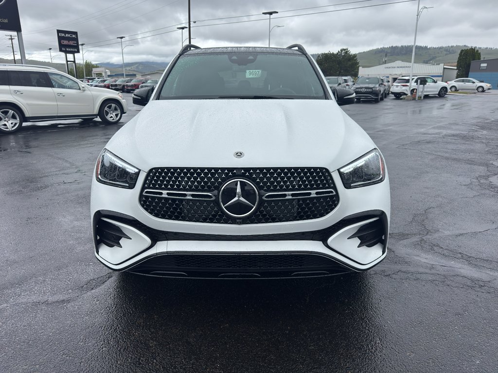 New 2026 MANUFAKTUR Moonlight White Magno Mercedes-Benz GLE 450 image 2