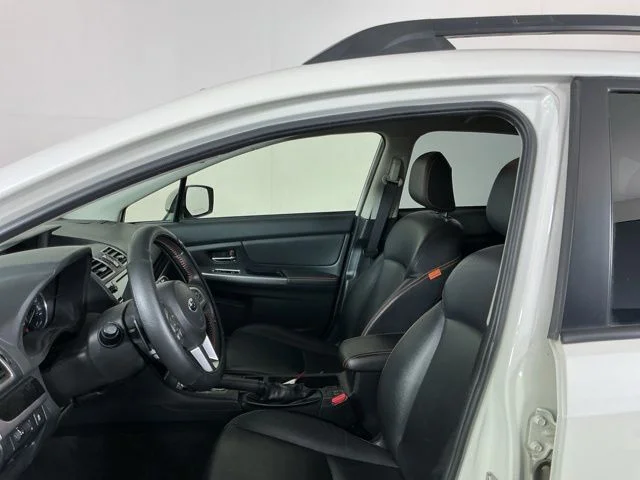 Used 2016 White Subaru 2.0i Limited image 10