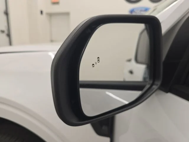 New 2026 Oxford White Ford XLT image 38