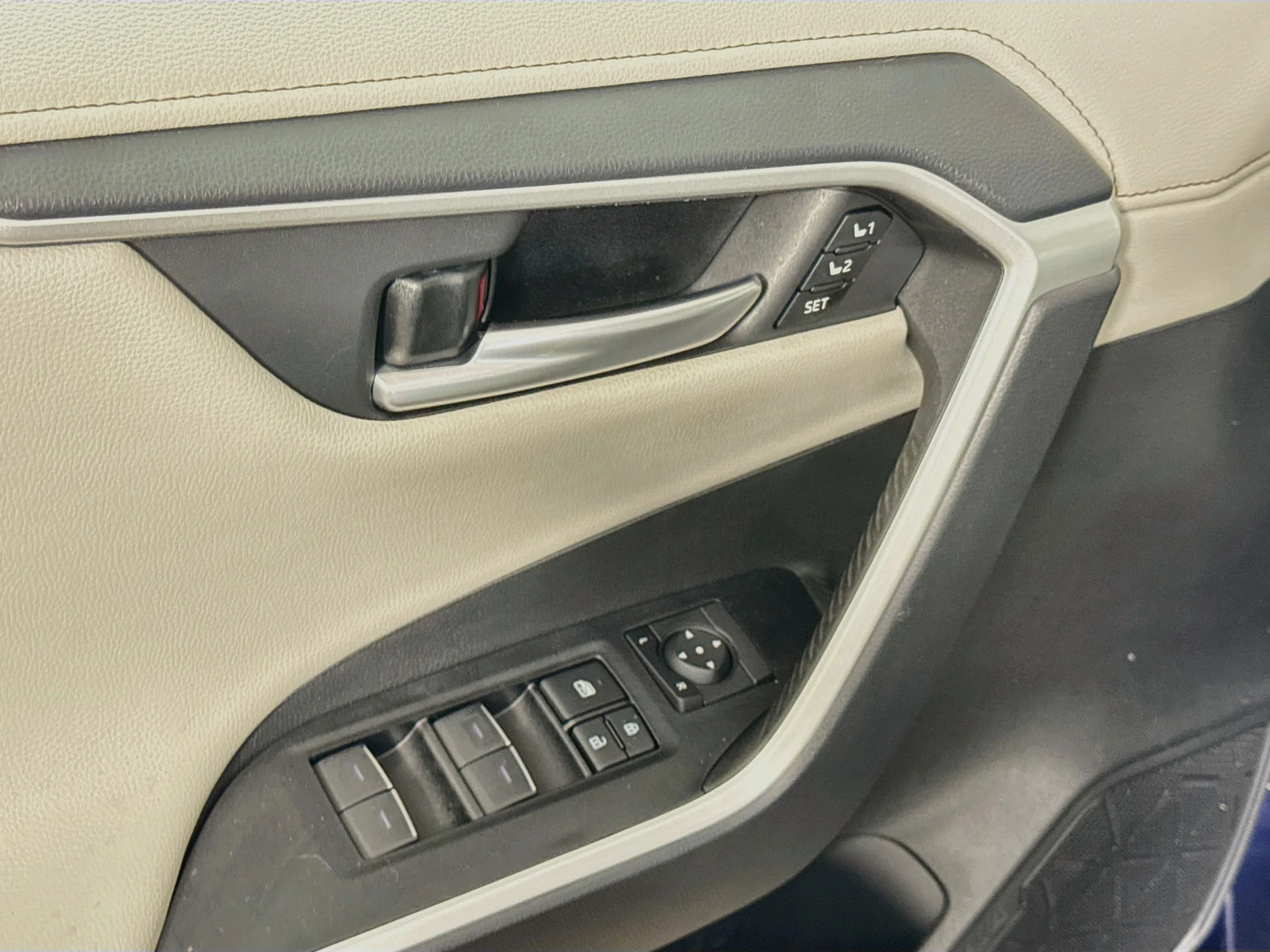 Certified Used 2025 Blueprint Toyota Limited image 16