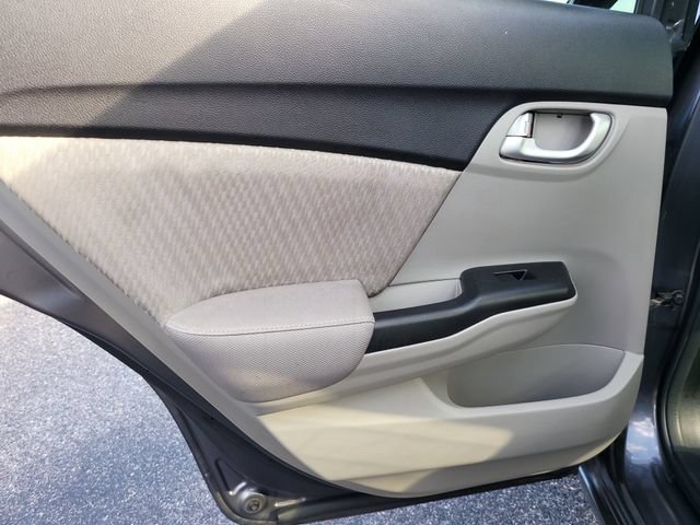 Used 2015  Honda EX image 10